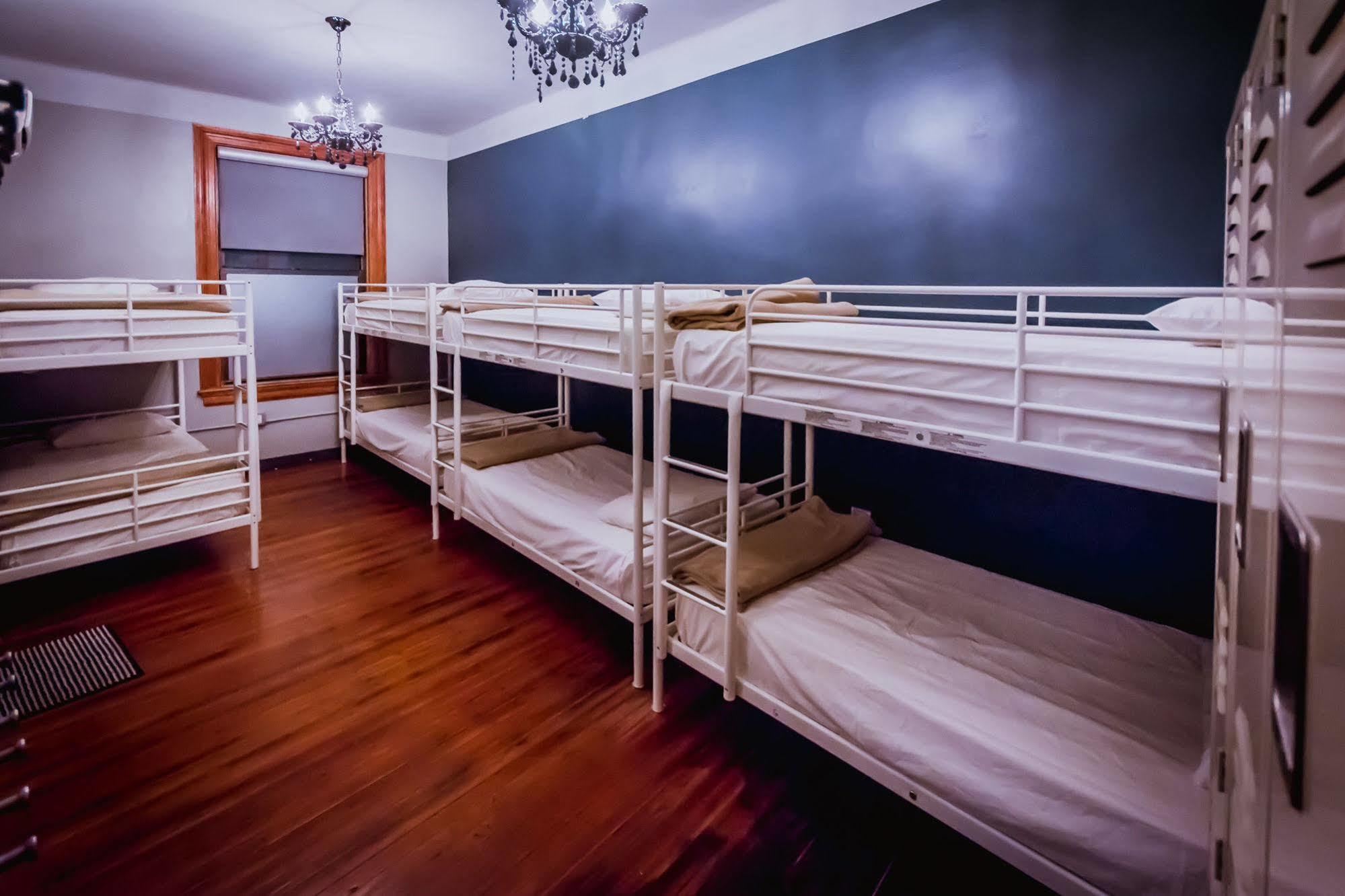 Hostel Q4 Hotel&hostel *